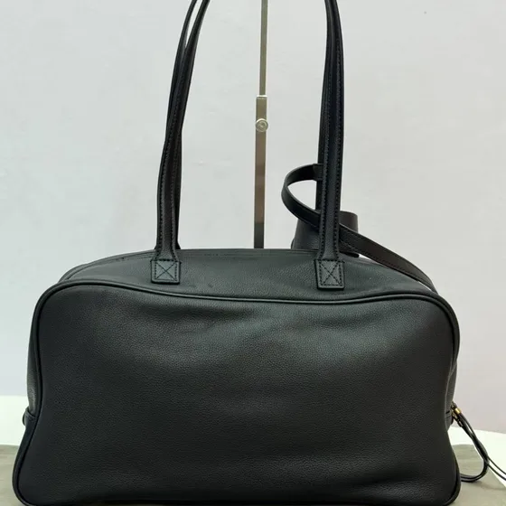 Balenciaga Carry All Bag Hitam Shoulder Bag