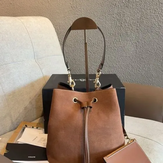 Coach Mini Town Bucket Bag Brown Shoulder Bag