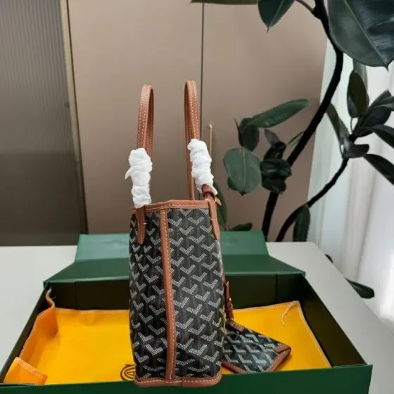 Goyard Saint Louis Mini Black Brown 20 11 20cm Tote Bag
