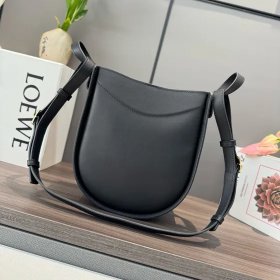 Loewe Small Horseshoe Сумка кросс-боди Чёрный Crossbody