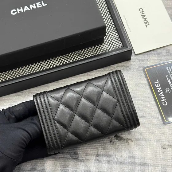 Chanel Boy Sort Card Holder