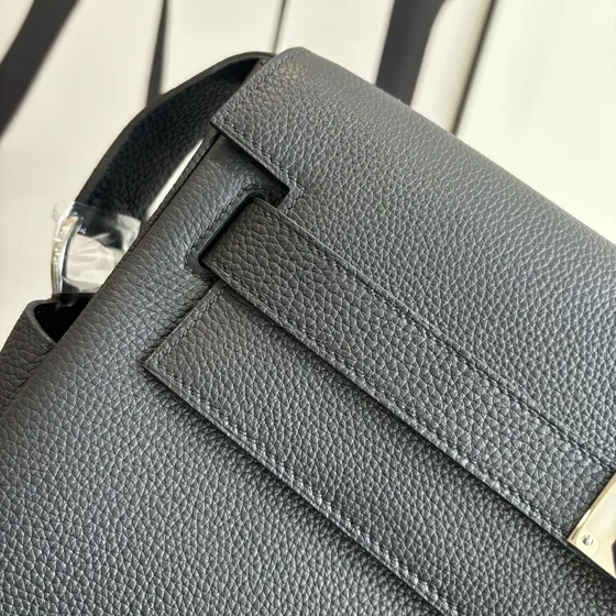 Hermes Kelly Messenger Black Crossbody