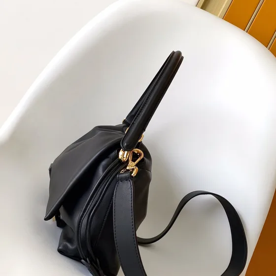 Fendi Mamma Baguette Bag Sort Hobo