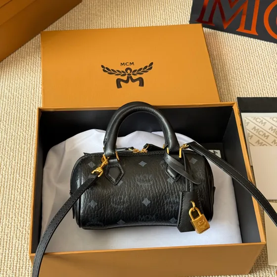 MCM Ella Boston Mini Nero Manico