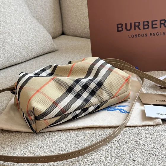 Burberry Vintage Check Estuche Bolso cruzado Beige Check Crossbody