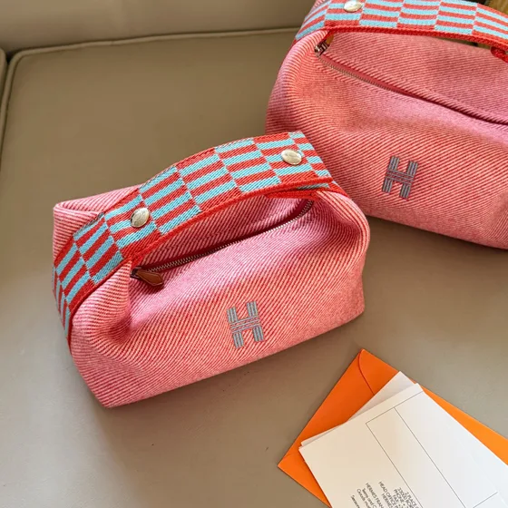 Hermes H Trousse Pouch Merah jambu Pouch