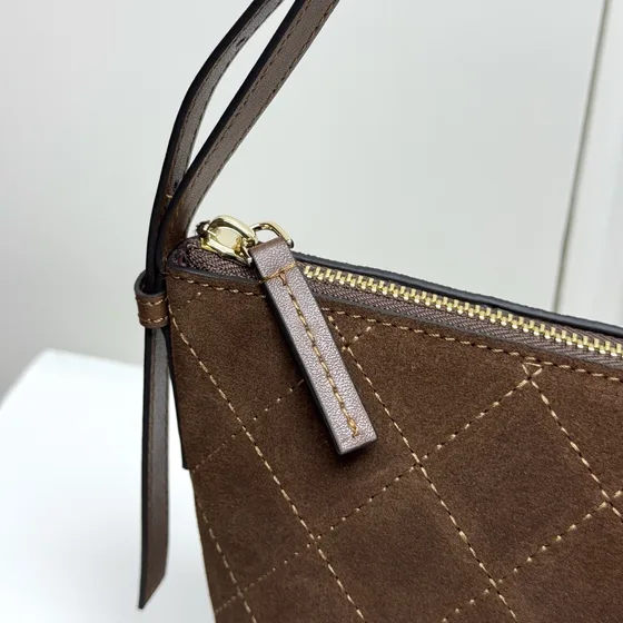 Chanel Marrón Bolso bandolera