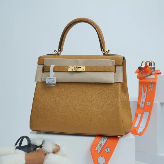 Hermes Kelly Caramel Top Handle
