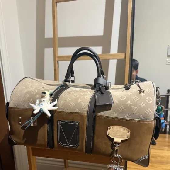 Louis Vuitton M26127 Monogram Canvas Brown travel