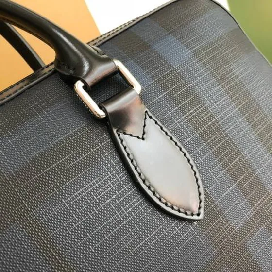 Burberry Maletín Smoked check dark Azul marino Negro 37 x 5 x 27cm business