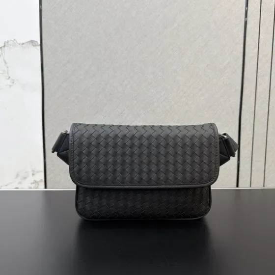 Bottega Veneta Intrecciato Flap Messenger Bag Black Crossbody