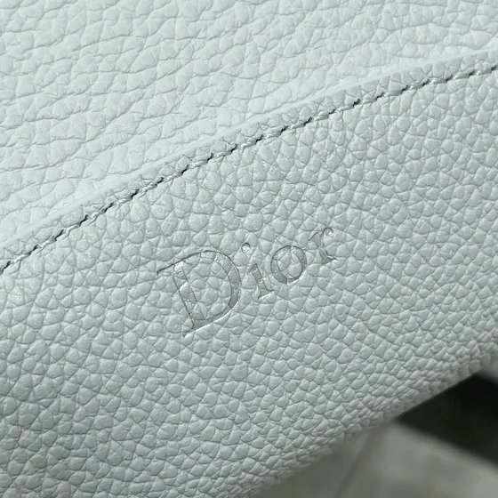 Dior C'Est Dior Medium Beuteltasche Weiß Schultertasche