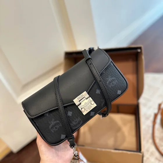 MCM Tracy Crossbody In Visetos Siyah Crossbody
