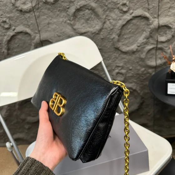 Balenciaga Monaco Chain Bag أسود Crossbody