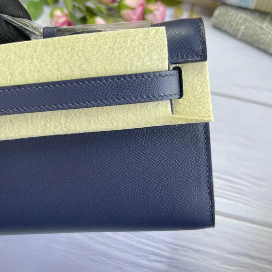 Hermes Kelly Carteira To Go Azul-marinho Azul Clutch