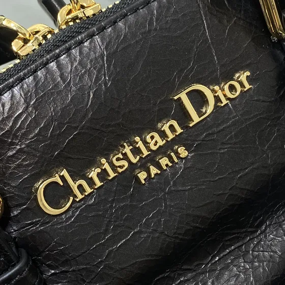 Dior Small Dior Vibe Zip Bowling Bag สีดำ Top Handle