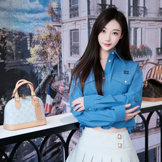Louis Vuitton Alma White Top Handle