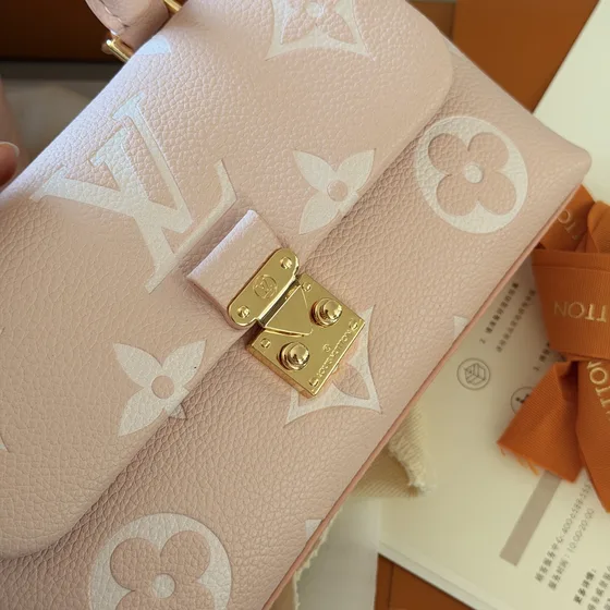 MCM Madeleine Bb Pearlescent Rosa Alça superior