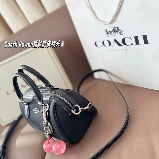 Coach Rowan Hitam Crossbody