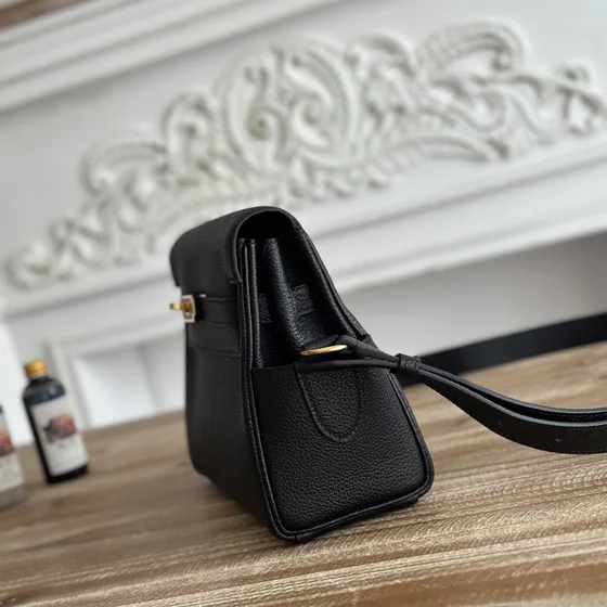 Hermes Kelly Messenger Black Crossbody