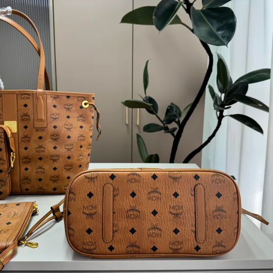 MCM Toni Visetos Top Shopper Cognac/Brun Shoppertasketur