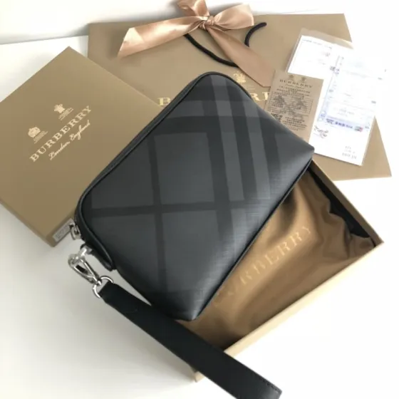 Burberry Black Check 25x14 everyday