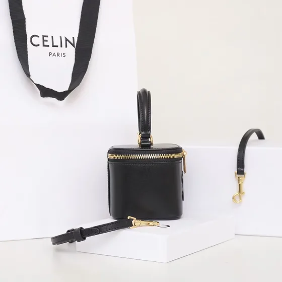Celine Triomphe Mini Vanity Case Hitam Vanity