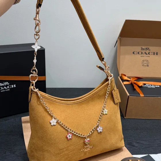 Coach City Bucket Bag Modified Version Red Shoulder Bag