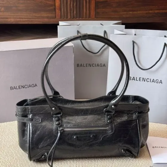 Balenciaga Le City Bag Black Top Handle