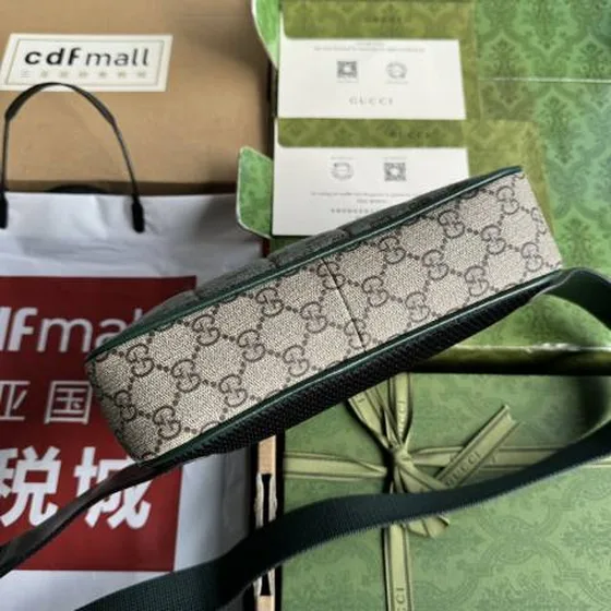 Gucci GG Verde Negro GG lona with Verde piel crossbody