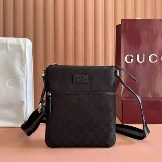 Gucci Gg Nylon Messenger Bag Black Crossbody