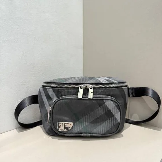 Burberry Grey Check 27 x 7 x 14cm crossbody