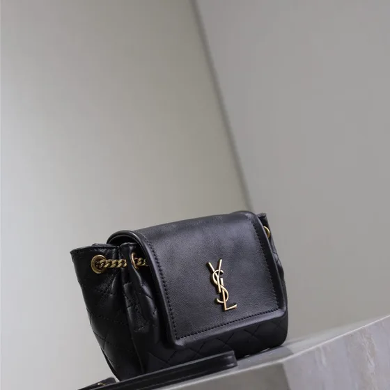 YSL Mini Nolita Quilted جلد Bag أسود Crossbody