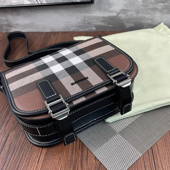 Burberry Check Сумка кросс-боди Dark Birch Коричневый Check Crossbody