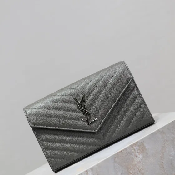 YSL Cassandre Matelassé Chevron Envelope Chain Portafoglio Gray Woc