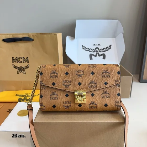 MCM Tracy Crossbody Wallet On Chain Cognac 23cm Woc