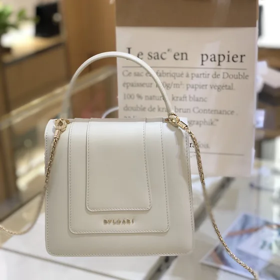 Bvlgari Serpenti Forever Top Handle Bag Trắng Top Handle