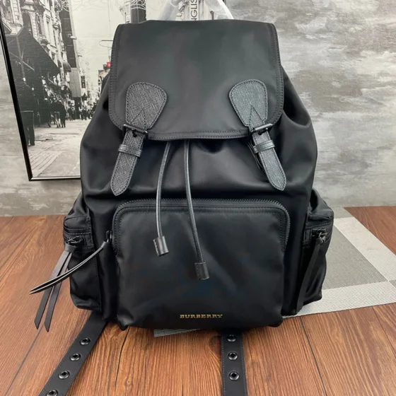 Burberry Noir Sac à dos