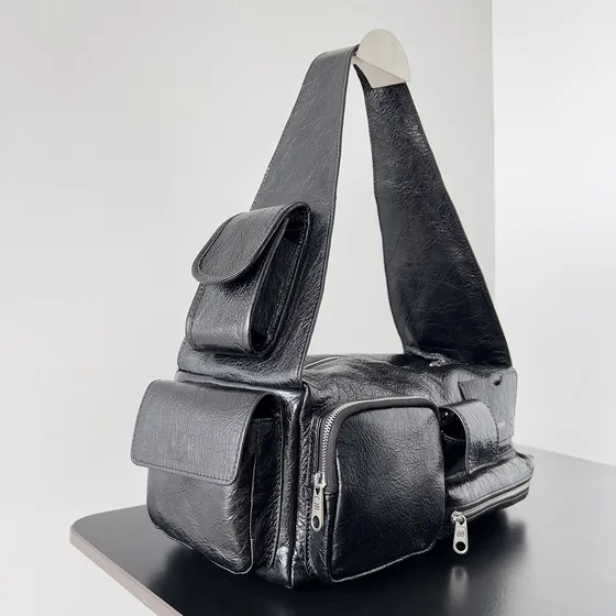 Balenciaga Superbusy Sling Bag Sort Skuldertaske