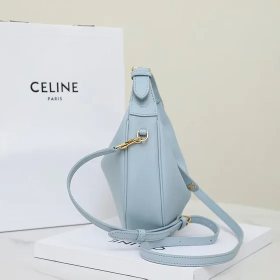 Celine Lulu Light Blå Hobo