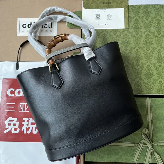 Gucci Gucci Diana Medium Bolsa tote Preto Alça superior