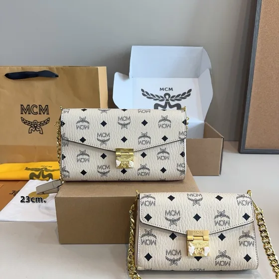 MCM Visetos Original Woc Chain Brieftasche Cognac 23cm Woc