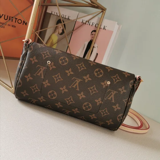 Louis Vuitton Favorite Brun Crossbody