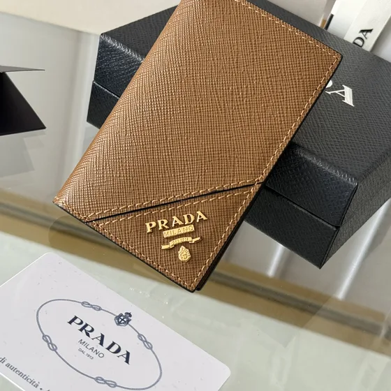 Prada Saffiano Läder Card Holder Caramel Brun Card Holder
