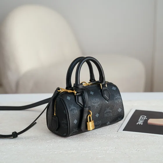 MCM Ella Boston Mini Siyah Üst sap