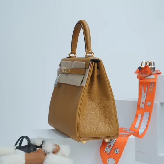 Hermes Kelly Caramel Top Handle