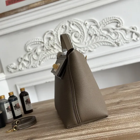 Hermes Kelly 2424 Etoupe Henkel