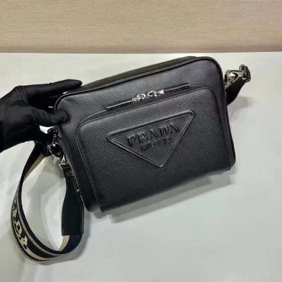 Prada Saffiano Pelle Borsa a spalla With Logo Strap Nero Crossbody