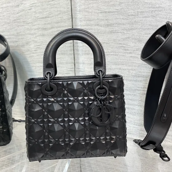 Dior Lady Dior Hitam Top Handle
