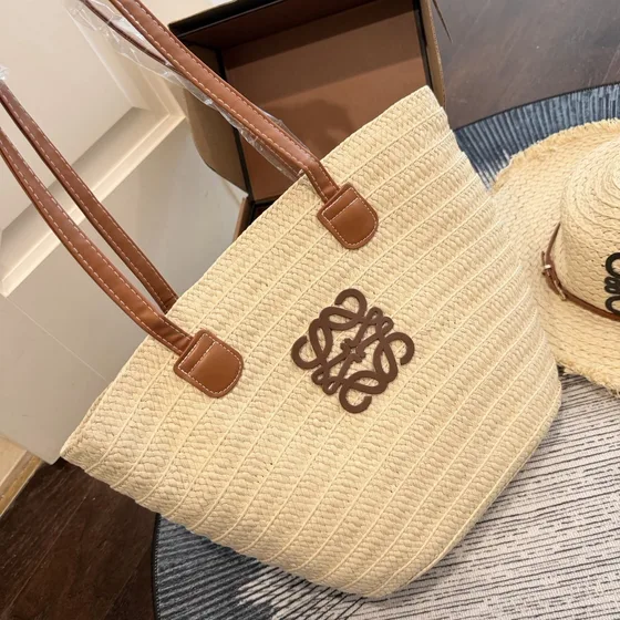 Loewe Anagram Basket Tote Bag Natural Beige Tote Bag